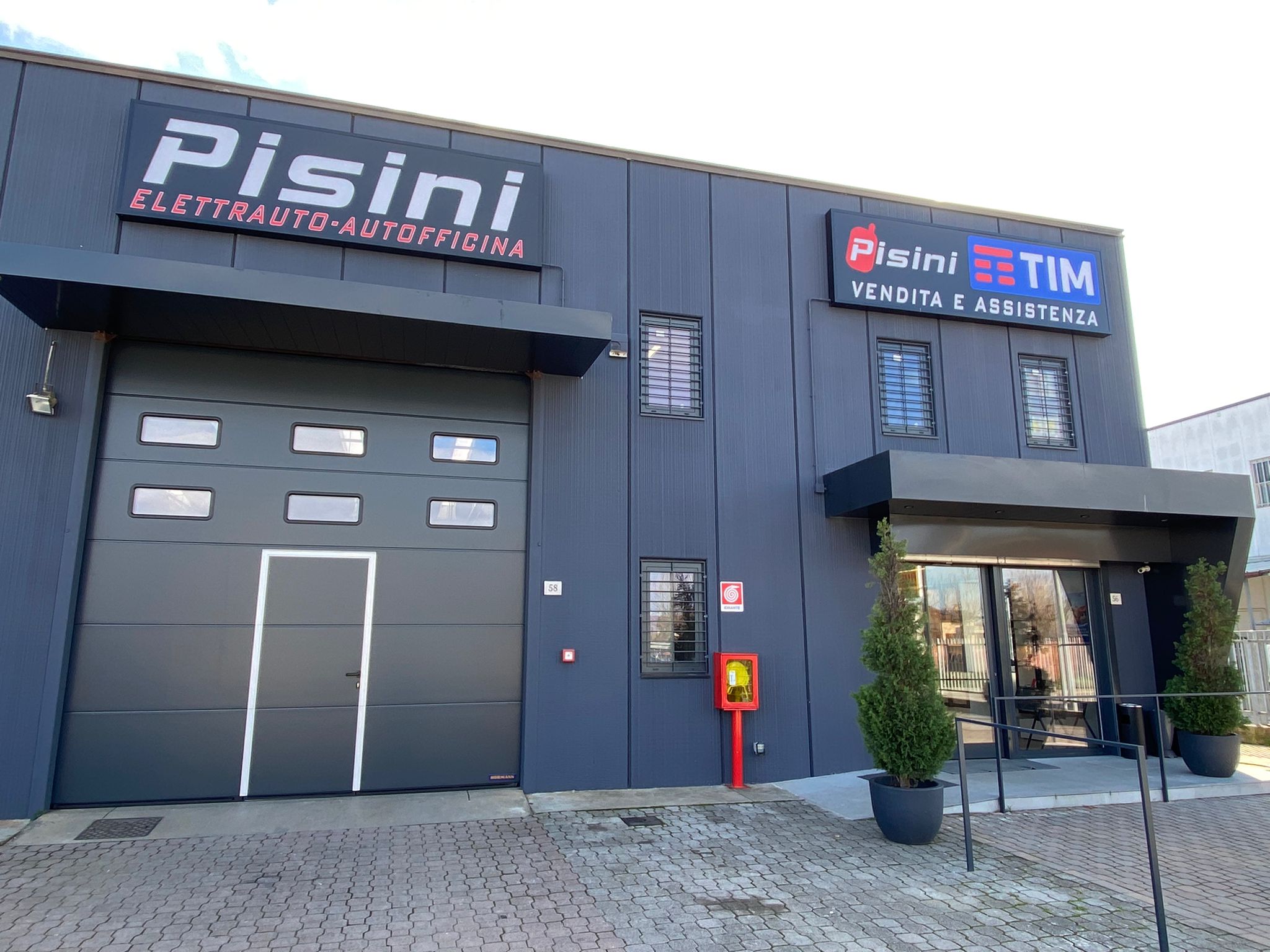 Esterno sede Pisini in Via Pievan Landi ad Arezzo